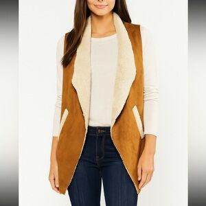French Laundry Faux Suede and Sherpa Fleece Vest EUC